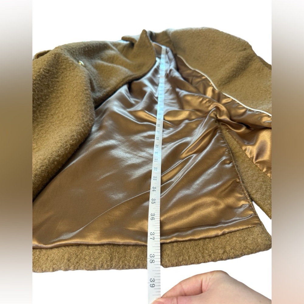 BCBGMAXAZRIA Camel Coat Gold Buttons, Buckei Fabric Notched Collar Lined Large - Picture 13 of 15